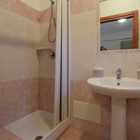 In With Swimming Pool Appartement